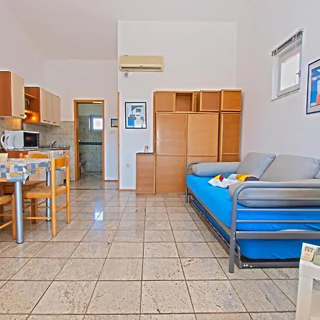 Dusko 780 Apartment